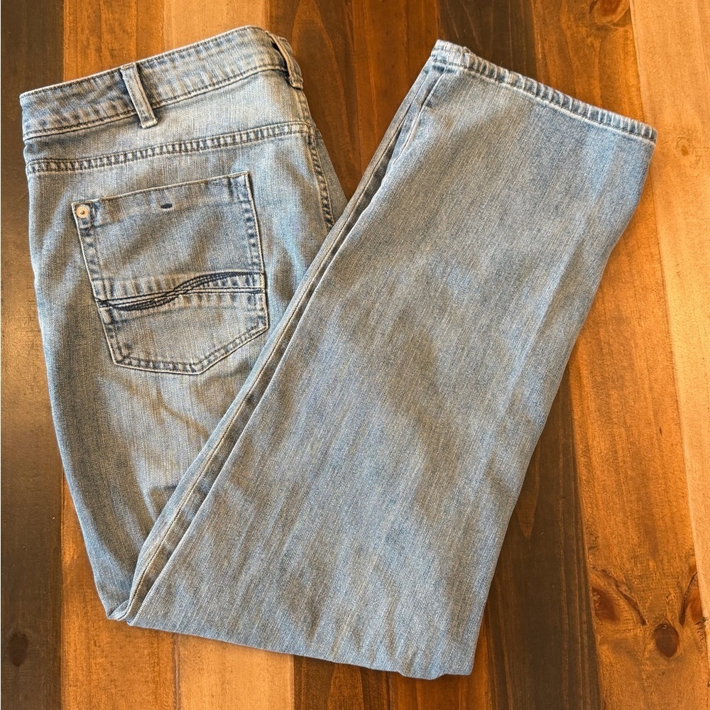 Men’s Modern Series Straight Fit Straight Leg